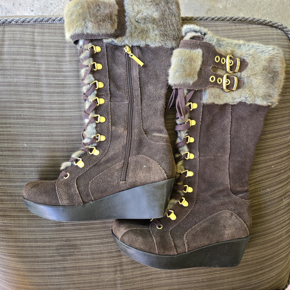 Report Brown and Yellow Winter Boots with Studded Details